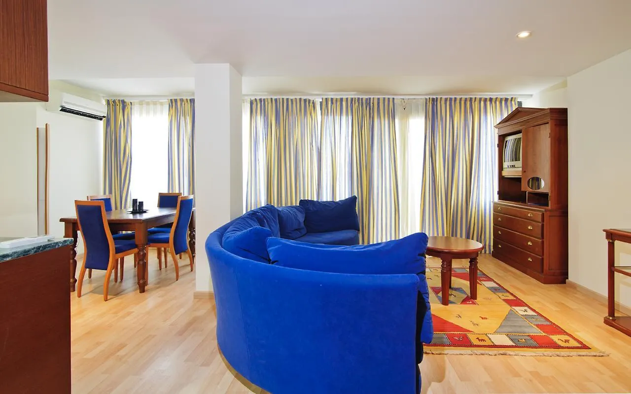 公寓 Apartamentos Puigsapera 圣安东尼奥·德·卡隆
